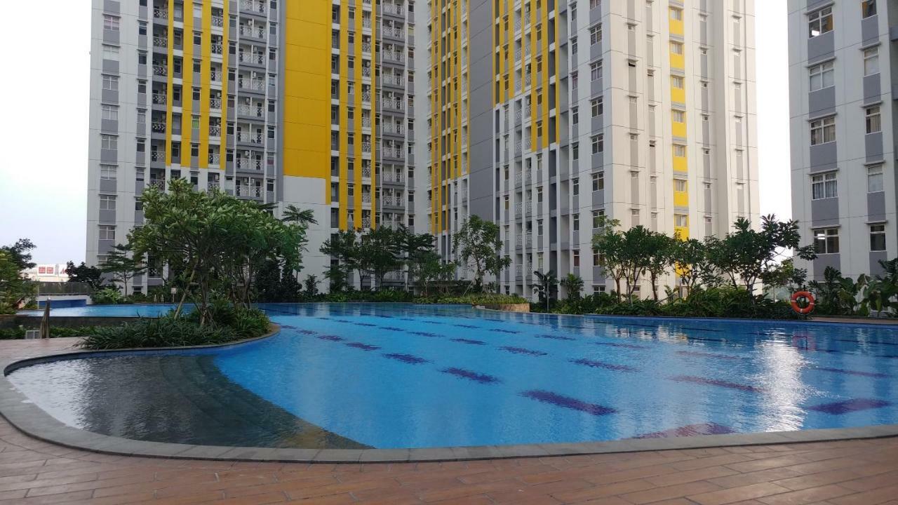 Spacious 2br At The Springlake Summarecon By Travelio Apartemen Bekasi