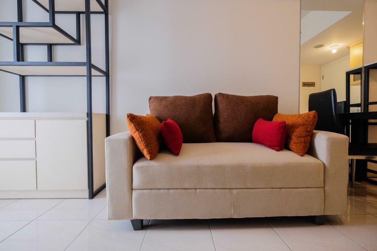 Spacious 2br At The Springlake Summarecon By Travelio